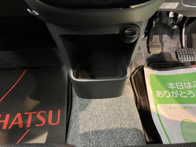 ムーヴカスタム　ＲＳ　ＳＡ社外ナビ　フルセグＴＶ　ＣＤ　ＤＶＤ　ＵＳＢ　Ｂｌｕｅｔｏｏｔｈ　プッシュスタート　アイドリングストップ　オートライト　ＬＥＤヘッドライト　ベンチシート　電動格納ドアミラー　キーフリーシステム（愛媛県）の中古車