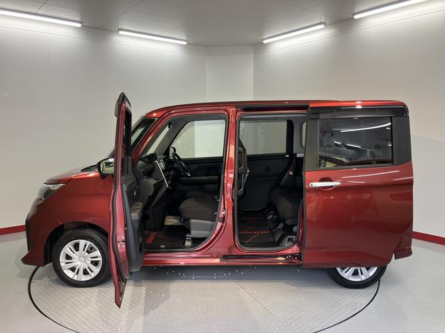 トールＧ純正ナビ　パノラマモニター　フルセグＴＶ　ＣＤ　ＤＶＤ　ＵＳＢ　Ｂｌｕｅｔｏｏｔｈ　ドラレコ　ＥＴＣ　前席シートヒーター　電動パーキング　両側電動スライドドア　オートライト　ＬＥＤヘッドライト（愛媛県）の中古車