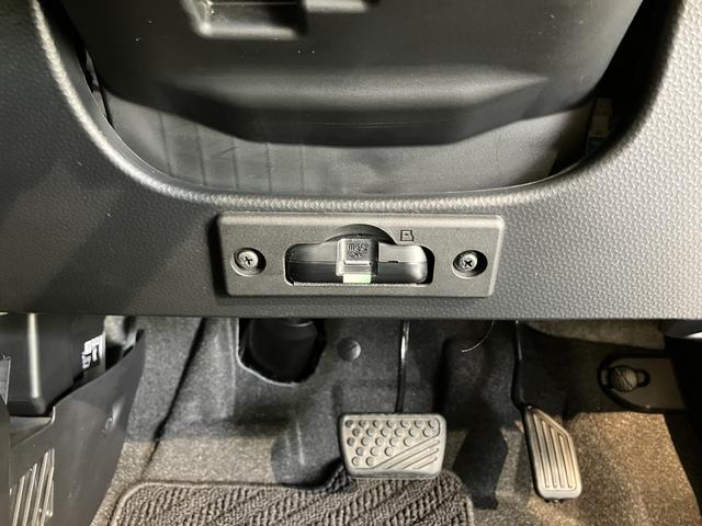 トールＧ純正ナビ　パノラマモニター　フルセグＴＶ　ＣＤ　ＤＶＤ　ＵＳＢ　Ｂｌｕｅｔｏｏｔｈ　ドラレコ　ＥＴＣ　前席シートヒーター　電動パーキング　両側電動スライドドア　オートライト　ＬＥＤヘッドライト（愛媛県）の中古車