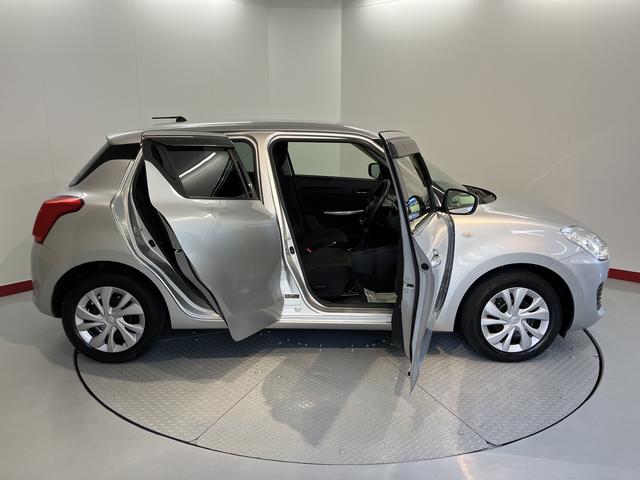 スイフトＸＧリミテッドメモリーナビ　フルセグＴＶ　ＥＴＣ車載器　バックカメラ　前後ドライブレコーダー　プッシュスタート　オートエアコン　運転席シートヒーター　電動格納ドアミラー（愛媛県）の中古車