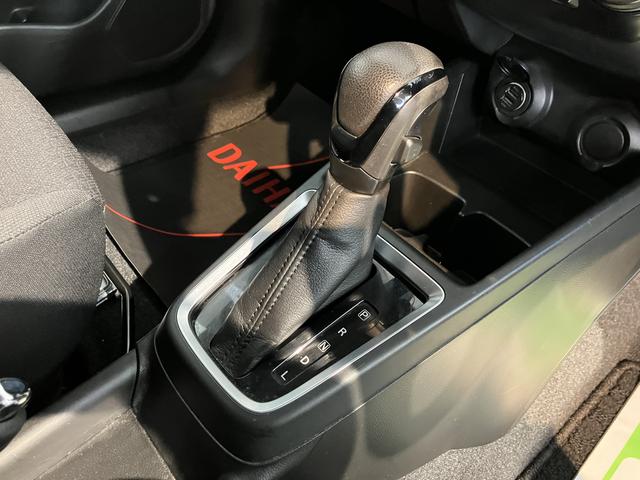 スイフトＸＧリミテッドメモリーナビ　フルセグＴＶ　ＥＴＣ車載器　バックカメラ　前後ドライブレコーダー　プッシュスタート　オートエアコン　運転席シートヒーター　電動格納ドアミラー（愛媛県）の中古車