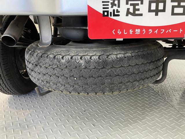 ハイゼットトラックＥＸＴ４ＷＤ　ミッション車　エアコン　パワステ　パワーウィンドウ　キーレスエントリー（愛媛県）の中古車