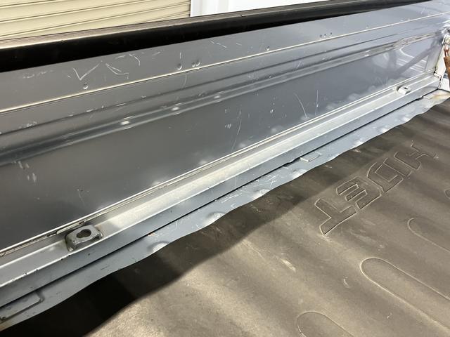 ハイゼットトラックＥＸＴ４ＷＤ　ミッション車　エアコン　パワステ　パワーウィンドウ　キーレスエントリー（愛媛県）の中古車