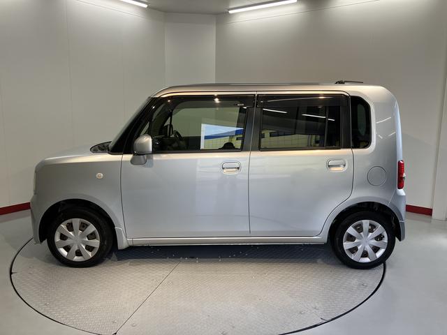 ムーヴコンテＸ２ＷＤ　ハロゲンヘッドライト　ベンチシート　アイドリングストップ車　盗難防止装置　オートエアコン　純正ＣＤデッキ　ＣＤ　ＡＭ　ＦＭ　運転席・助手席エアバック　電動格納ミラー　現状車（愛媛県）の中古車