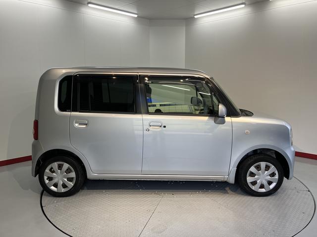 ムーヴコンテＸ２ＷＤ　ハロゲンヘッドライト　ベンチシート　アイドリングストップ車　盗難防止装置　オートエアコン　純正ＣＤデッキ　ＣＤ　ＡＭ　ＦＭ　運転席・助手席エアバック　電動格納ミラー　現状車（愛媛県）の中古車