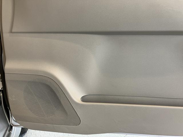 ムーヴコンテＸ２ＷＤ　ハロゲンヘッドライト　ベンチシート　アイドリングストップ車　盗難防止装置　オートエアコン　純正ＣＤデッキ　ＣＤ　ＡＭ　ＦＭ　運転席・助手席エアバック　電動格納ミラー　現状車（愛媛県）の中古車