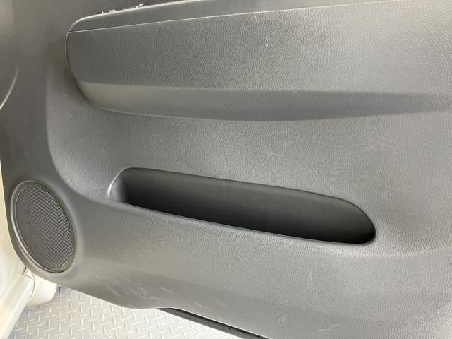 モコＸ２ＷＤ　プッシュスタート　ベンチシート　ハロゲンヘッドライト　盗難防止装置　オートエアコン　純正ＣＤデッキ　ＣＤ　ＵＳＢ　ＡＭ　ＦＭ　バックカメラ　運転席・助手席エアバック　電動格納ミラー（愛媛県）の中古車