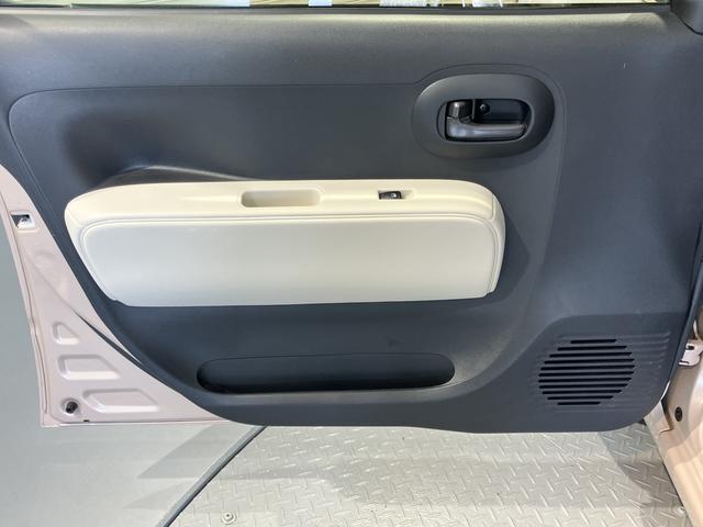 ミラココアココアＸ２ＷＤ　ＣＶＴ車　ＣＤ　ラジオ　エアコン　パワステ　パワーウィンドウ　アイドリングストップ　ベンチシート　盗難防止システム　電動格納ドアミラー　キーフリーシステム（愛媛県）の中古車