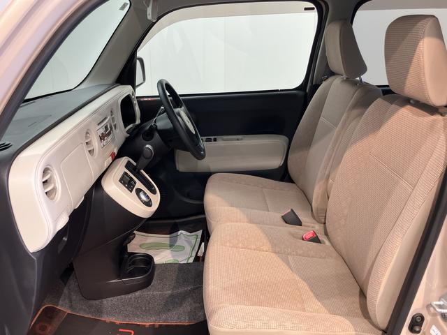 ミラココアココアＸ２ＷＤ　ＣＶＴ車　ＣＤ　ラジオ　エアコン　パワステ　パワーウィンドウ　アイドリングストップ　ベンチシート　盗難防止システム　電動格納ドアミラー　キーフリーシステム（愛媛県）の中古車