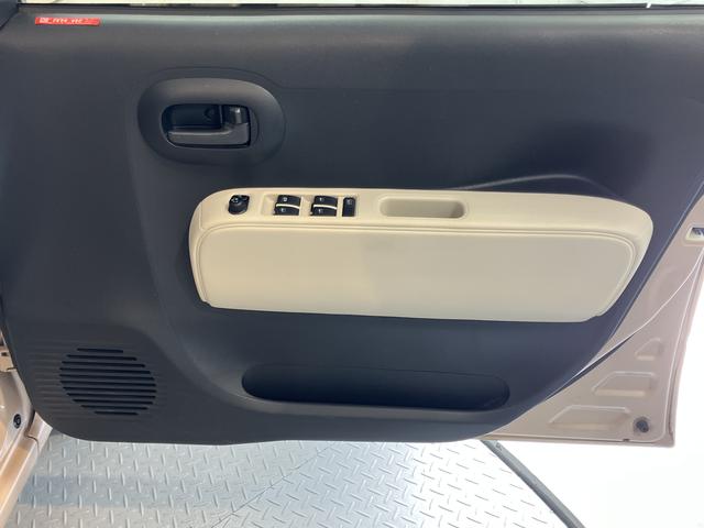 ミラココアココアＸ２ＷＤ　ＣＶＴ車　ＣＤ　ラジオ　エアコン　パワステ　パワーウィンドウ　アイドリングストップ　ベンチシート　盗難防止システム　電動格納ドアミラー　キーフリーシステム（愛媛県）の中古車