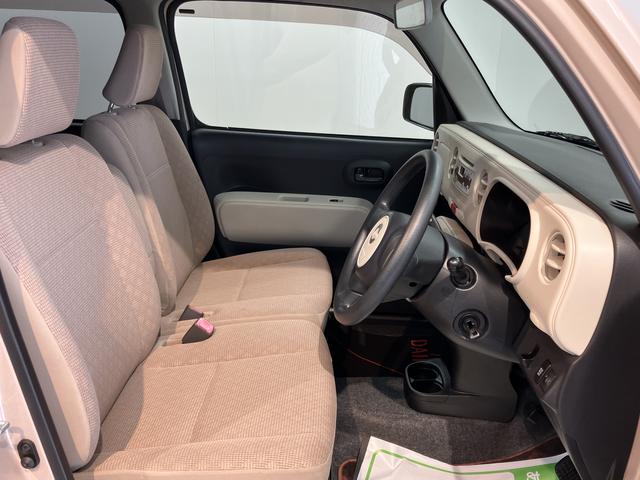 ミラココアココアＸ２ＷＤ　ＣＶＴ車　ＣＤ　ラジオ　エアコン　パワステ　パワーウィンドウ　アイドリングストップ　ベンチシート　盗難防止システム　電動格納ドアミラー　キーフリーシステム（愛媛県）の中古車