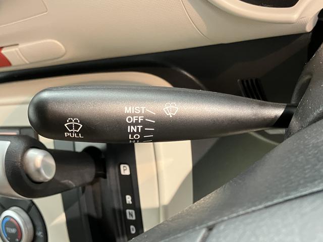 ミラココアココアＸ２ＷＤ　ＣＶＴ車　ＣＤ　ラジオ　エアコン　パワステ　パワーウィンドウ　アイドリングストップ　ベンチシート　盗難防止システム　電動格納ドアミラー　キーフリーシステム（愛媛県）の中古車