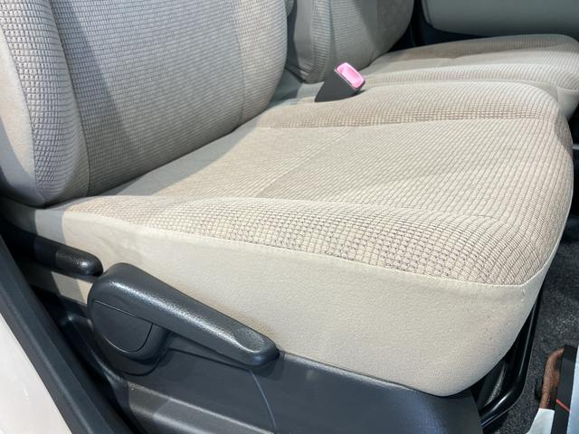 ミラココアココアＸ２ＷＤ　ＣＶＴ車　ＣＤ　ラジオ　エアコン　パワステ　パワーウィンドウ　アイドリングストップ　ベンチシート　盗難防止システム　電動格納ドアミラー　キーフリーシステム（愛媛県）の中古車