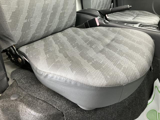 キャリイトラックＫＣエアコン・パワステ４ＷＤ　ＡＴ車　マニュアルエアコン　パワステ　社外ＥＴＣ　社外アルミホイール（愛媛県）の中古車