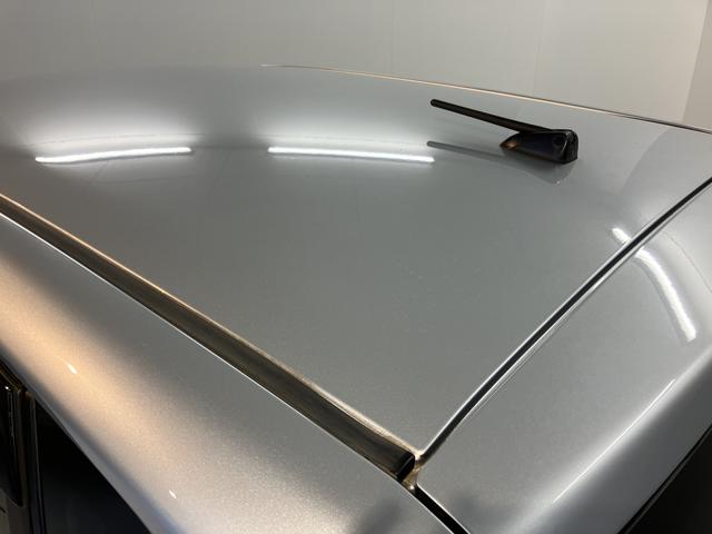 ムーヴＬ２ＷＤ　ＣＶＴ車　アイドリングストップ　ベンチシート　マニュアルエアコン　パワステ　パワーウィンドウ　運転席エアバッグ　助手席エアバッグ　純正アルミホイール（愛媛県）の中古車