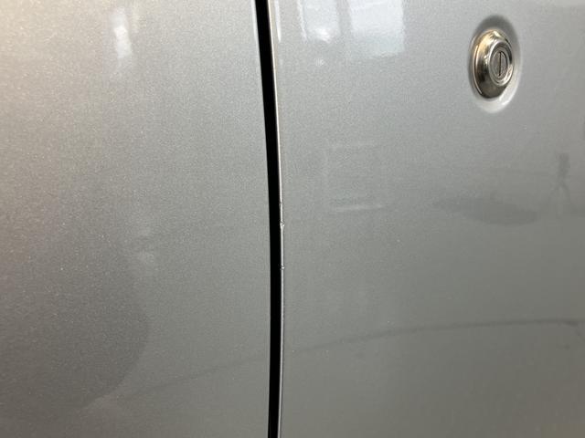 ムーヴＬ２ＷＤ　ＣＶＴ車　アイドリングストップ　ベンチシート　マニュアルエアコン　パワステ　パワーウィンドウ　運転席エアバッグ　助手席エアバッグ　純正アルミホイール（愛媛県）の中古車