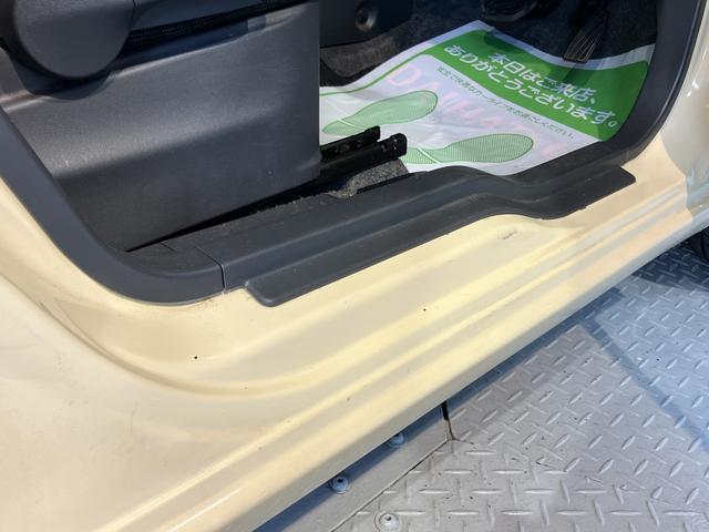 ワゴンＲＦＸリミテッド社外ナビ　バックモニター　フルセグＴＶ　ＣＤ　ＤＶＤ　ＵＳＢ　Ｂｌｕｅｔｏｏｔｈ　社外ドラレコ　社外ＥＴＣ　運転席シートヒーター　アイドリングストップ　ベンチシート　電動格納ドアミラー　キーフリー（愛媛県）の中古車