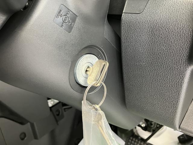 ハイゼットトラックスタンダード2WD CVT スマートアシスト ラジオ エアコン パワステ ABS 運転席助手席エアバッグ アイドリングストップ(愛媛県)の中古車