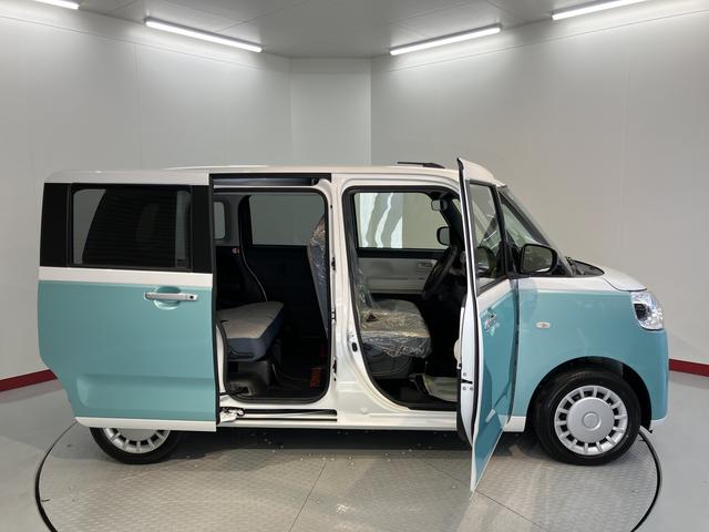 ムーヴキャンバスストライプスＸ２ＷＤ　ＣＶＴ車　両側電動スライドドア　オートライト　アイドリングストップ　ベンチシート　電動格納ドアミラー　キーフリーシステム（愛媛県）の中古車