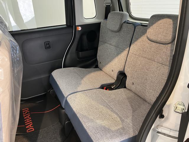 ムーヴキャンバスストライプスＸ２ＷＤ　ＣＶＴ車　両側電動スライドドア　オートライト　アイドリングストップ　ベンチシート　電動格納ドアミラー　キーフリーシステム（愛媛県）の中古車