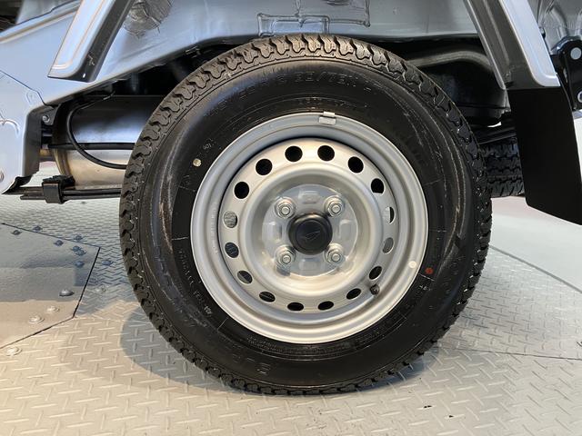 ハイゼットトラックスタンダード２ＷＤ　ＣＶＴ　エアコン　パワステ　ラジオ　運転席助手席エアバッグ　アイドリングストップ　スマートアシスト（愛媛県）の中古車