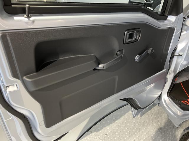 ハイゼットトラックスタンダード２ＷＤ　ＣＶＴ　エアコン　パワステ　ラジオ　運転席助手席エアバッグ　アイドリングストップ　スマートアシスト（愛媛県）の中古車