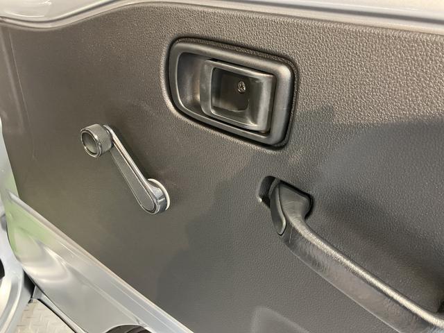 ハイゼットトラックスタンダード２ＷＤ　ＣＶＴ　エアコン　パワステ　ラジオ　運転席助手席エアバッグ　アイドリングストップ　スマートアシスト（愛媛県）の中古車