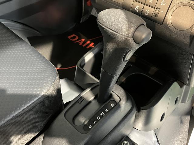 ハイゼットトラックスタンダード２ＷＤ　ＣＶＴ　エアコン　パワステ　ラジオ　運転席助手席エアバッグ　アイドリングストップ　スマートアシスト（愛媛県）の中古車