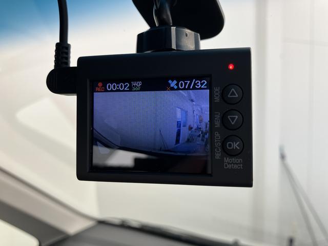 ムーヴカスタム　ＲＳ　ＳＡ２ＷＤ　ＣＶＴ車　ＣＤ　オートライト　ＬＥＤヘッドライト　プッシュスタート　アイドリングストップ　ベンチシート　電動格納ドアミラー　キーフリーシステム（愛媛県）の中古車