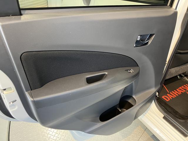 ムーヴカスタム　ＲＳ　ＳＡ２ＷＤ　ＣＶＴ車　ＣＤ　オートライト　ＬＥＤヘッドライト　プッシュスタート　アイドリングストップ　ベンチシート　電動格納ドアミラー　キーフリーシステム（愛媛県）の中古車