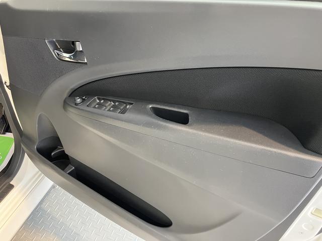 ムーヴカスタム　ＲＳ　ＳＡ２ＷＤ　ＣＶＴ車　ＣＤ　オートライト　ＬＥＤヘッドライト　プッシュスタート　アイドリングストップ　ベンチシート　電動格納ドアミラー　キーフリーシステム（愛媛県）の中古車