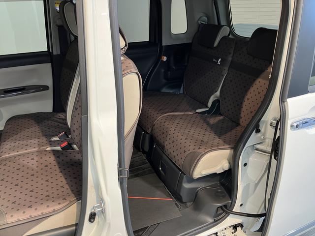 ムーヴキャンバスＧメイクアップ　ＳＡII純正ナビ　パノラマモニター　地上デジタルＴＶ　ＥＴＣ　ＳＡＩＩ　オートライト　ＬＥＤヘッドライト　両側電動スライドドア　プッシュボタン　アイドリングストップ　キーフリーシステム（愛媛県）の中古車