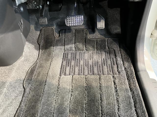 ムーヴキャンバスＧメイクアップ　ＳＡII純正ナビ　パノラマモニター　地上デジタルＴＶ　ＥＴＣ　ＳＡＩＩ　オートライト　ＬＥＤヘッドライト　両側電動スライドドア　プッシュボタン　アイドリングストップ　キーフリーシステム（愛媛県）の中古車