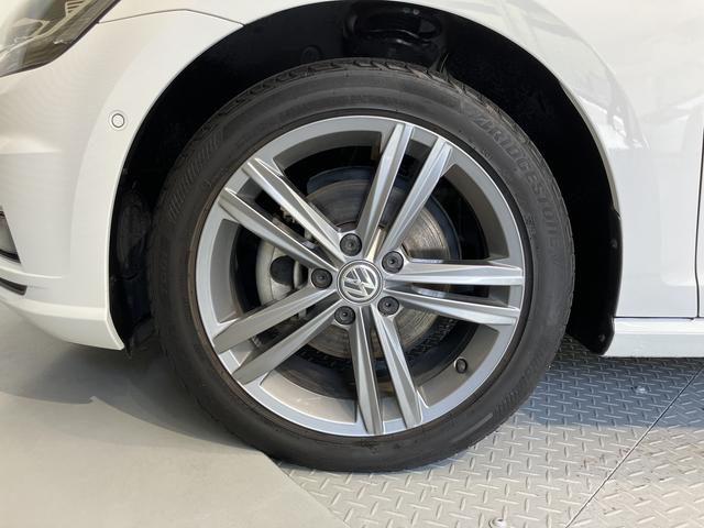 ＶＷ ゴルフＴＤＩハイライン　マイスターディーゼル車　純正ナビ　バックカメラ　地上デジタルＴＶ　ＥＴＣ　プッシュボタン　電動パーキング　運転席パワーシート　ＬＥＤヘッドライト　オートライト　アイドリングストップ（愛媛県）の中古車