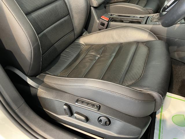 ＶＷ ゴルフＴＤＩハイライン　マイスターディーゼル車　純正ナビ　バックカメラ　地上デジタルＴＶ　ＥＴＣ　プッシュボタン　電動パーキング　運転席パワーシート　ＬＥＤヘッドライト　オートライト　アイドリングストップ（愛媛県）の中古車