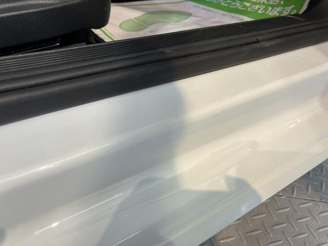 ＶＷ ゴルフＴＤＩハイライン　マイスターディーゼル車　純正ナビ　バックカメラ　地上デジタルＴＶ　ＥＴＣ　プッシュボタン　電動パーキング　運転席パワーシート　ＬＥＤヘッドライト　オートライト　アイドリングストップ（愛媛県）の中古車