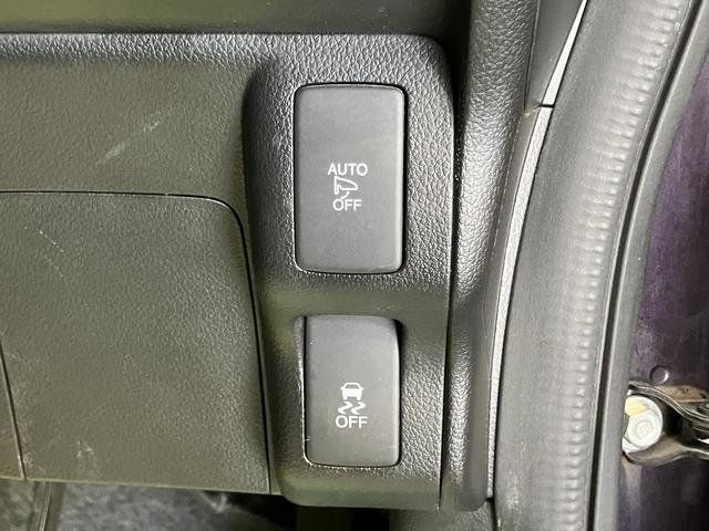 Ｎ−ＢＯＸカスタムＧ・ターボＬパッケージナビ　地上デジタルＴＶ　バックカメラ　両側電動スライドドア　プッシュボタン　ディスチャージヘッドライト　オートライト　クルーズコントロール　純正アルミホイール（愛媛県）の中古車