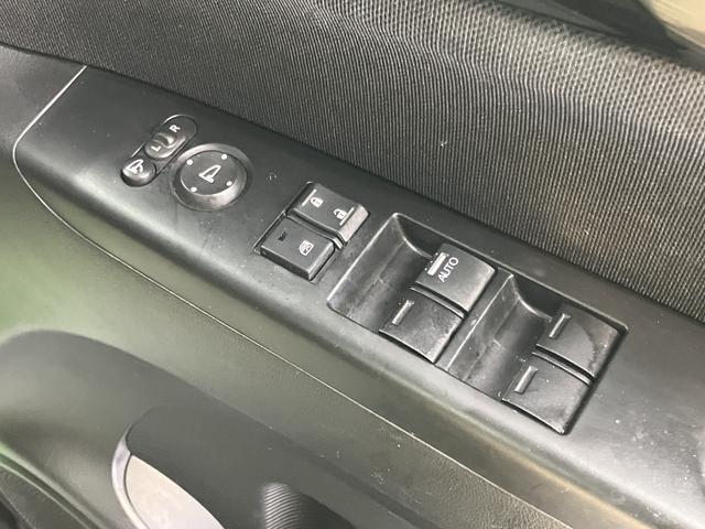 Ｎ−ＢＯＸカスタムＧ・ターボＬパッケージナビ　地上デジタルＴＶ　バックカメラ　両側電動スライドドア　プッシュボタン　ディスチャージヘッドライト　オートライト　クルーズコントロール　純正アルミホイール（愛媛県）の中古車