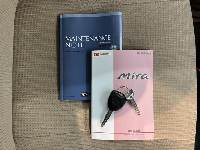 ミラＸリミテッド２ＷＤ　オートエアコン　純正ＥＴＣ車載器　運転席・助手席エアバック　純正ナビ　ＣＤ　ワンセグＴＶ（愛媛県）の中古車