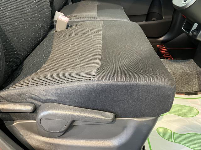 ムーヴカスタム　Ｘリミテッドプッシュスタート　アイドリングストップ車　ベンチシート　盗難防止装置　ＨＩＤヘッドライト　フロントフォグランプ　純正ナビ　純正ＥＴＣ車載器　純正アルミホイール　ＣＤ　　ＡＵＸ　ＳＤ　バックカメラ（愛媛県）の中古車