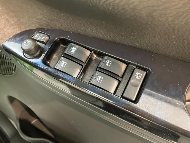 タントカスタムＸ　トップエディションＳＡIII２ＷＤ　プッシュスタート　片側電動スライドドア　アイドリングストップ車　オートライト　オートマチックハイビーム　運転席シートヒーター　ベンチシート　ＬＥＤヘッドライト　フロントフォグランプ　純正ナビ（愛媛県）の中古車