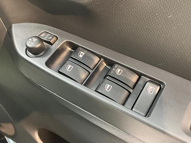 ミライースＧ　リミテッドＳＡIIIプッシュスタート　コーナーセンサー　アイドリングストップ車　オートライト　オートマチックハイビーム　ＬＥＤヘッドライト　フロントフォグランプ　運転席・助手席シートヒーター　純正ナビ　　バックカメラ（愛媛県）の中古車