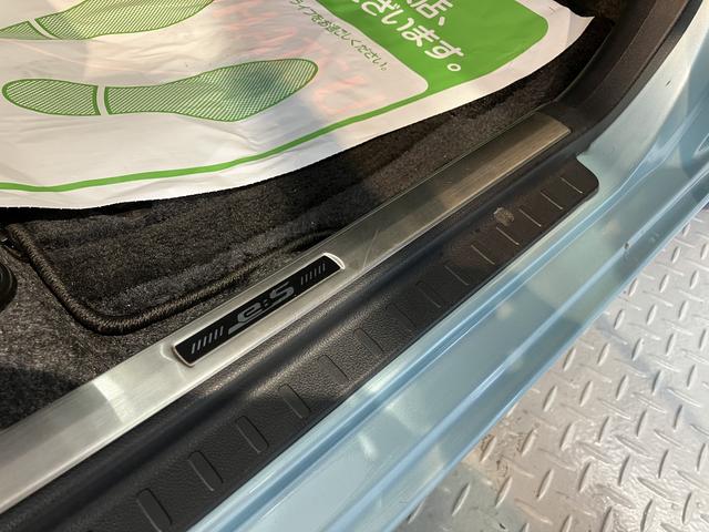 ミライースＧ　リミテッドＳＡIIIプッシュスタート　コーナーセンサー　アイドリングストップ車　オートライト　オートマチックハイビーム　ＬＥＤヘッドライト　フロントフォグランプ　運転席・助手席シートヒーター　純正ナビ　　バックカメラ（愛媛県）の中古車