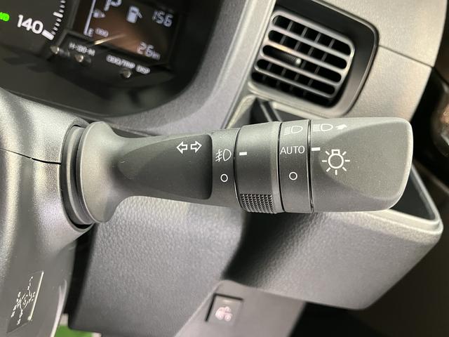 ハイゼットトラックジャンボエクストラ4WD プッシュスタート コーナーセンサー アイドリングストップ車 作業灯 オートライト オートマチックハイビーム LEDヘッドライト フロントフォグランプ 運転席・助手席エアバッグ オーディオレス(愛媛県)の中古車