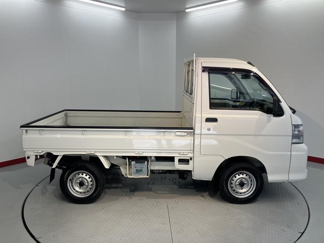 ハイゼットトラックスペシャルエアコン　パワステ　ＡＭラジオ　２ＷＤ車　３速オートマ車　テールゲートチェーン（愛媛県）の中古車
