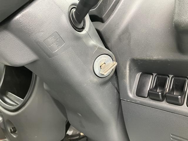 ハイゼットトラックスペシャルエアコン　パワステ　ＡＭラジオ　２ＷＤ車　３速オートマ車　テールゲートチェーン（愛媛県）の中古車