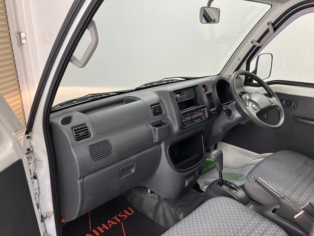 ハイゼットトラックスペシャルエアコン　パワステ　ＡＭラジオ　２ＷＤ車　３速オートマ車　テールゲートチェーン（愛媛県）の中古車