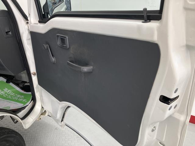 ハイゼットトラックスペシャルエアコン　パワステ　ＡＭラジオ　２ＷＤ車　３速オートマ車　テールゲートチェーン（愛媛県）の中古車