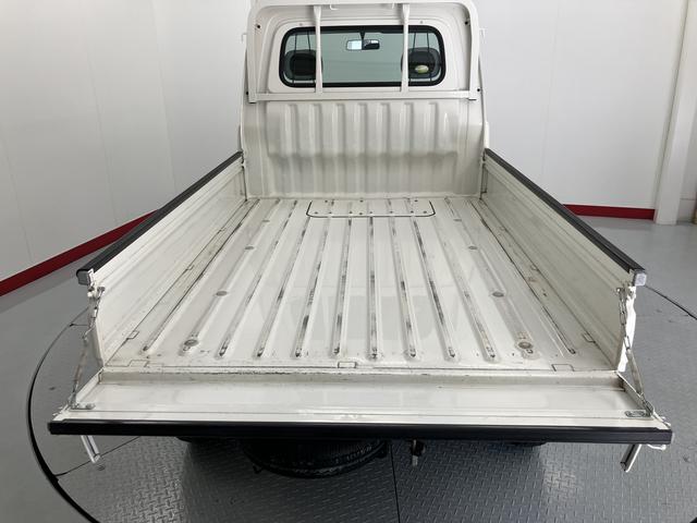 ハイゼットトラックスペシャルエアコン　パワステ　ＡＭラジオ　２ＷＤ車　３速オートマ車　テールゲートチェーン（愛媛県）の中古車