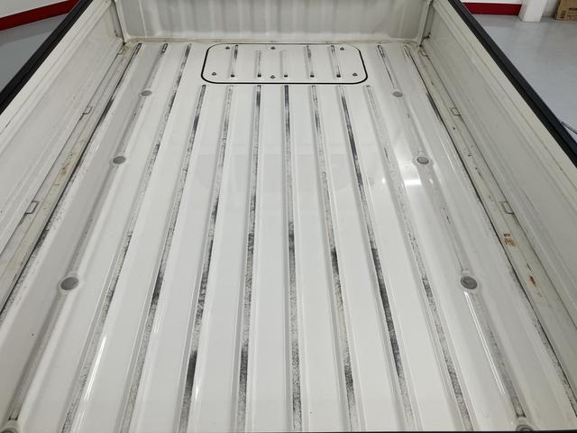 ハイゼットトラックスペシャルエアコン　パワステ　ＡＭラジオ　２ＷＤ車　３速オートマ車　テールゲートチェーン（愛媛県）の中古車